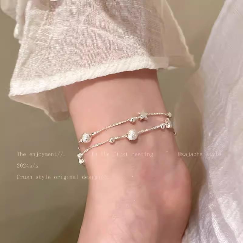 Double-Layer Silver Frosted Star Bracelet: Elegant, Niche, and Exquisite. Perfect for Women and Best Friends. 
