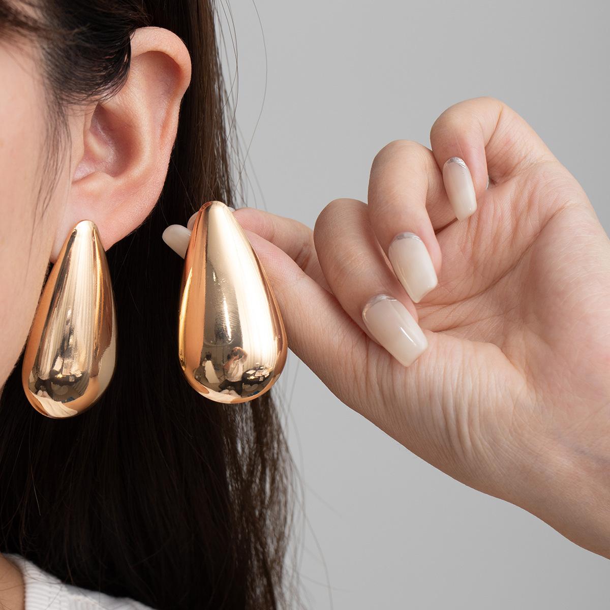 Серьги в стиле ретро-запятой, капли, панк, нишевые простые глянцевые висячие серьги-капли воды