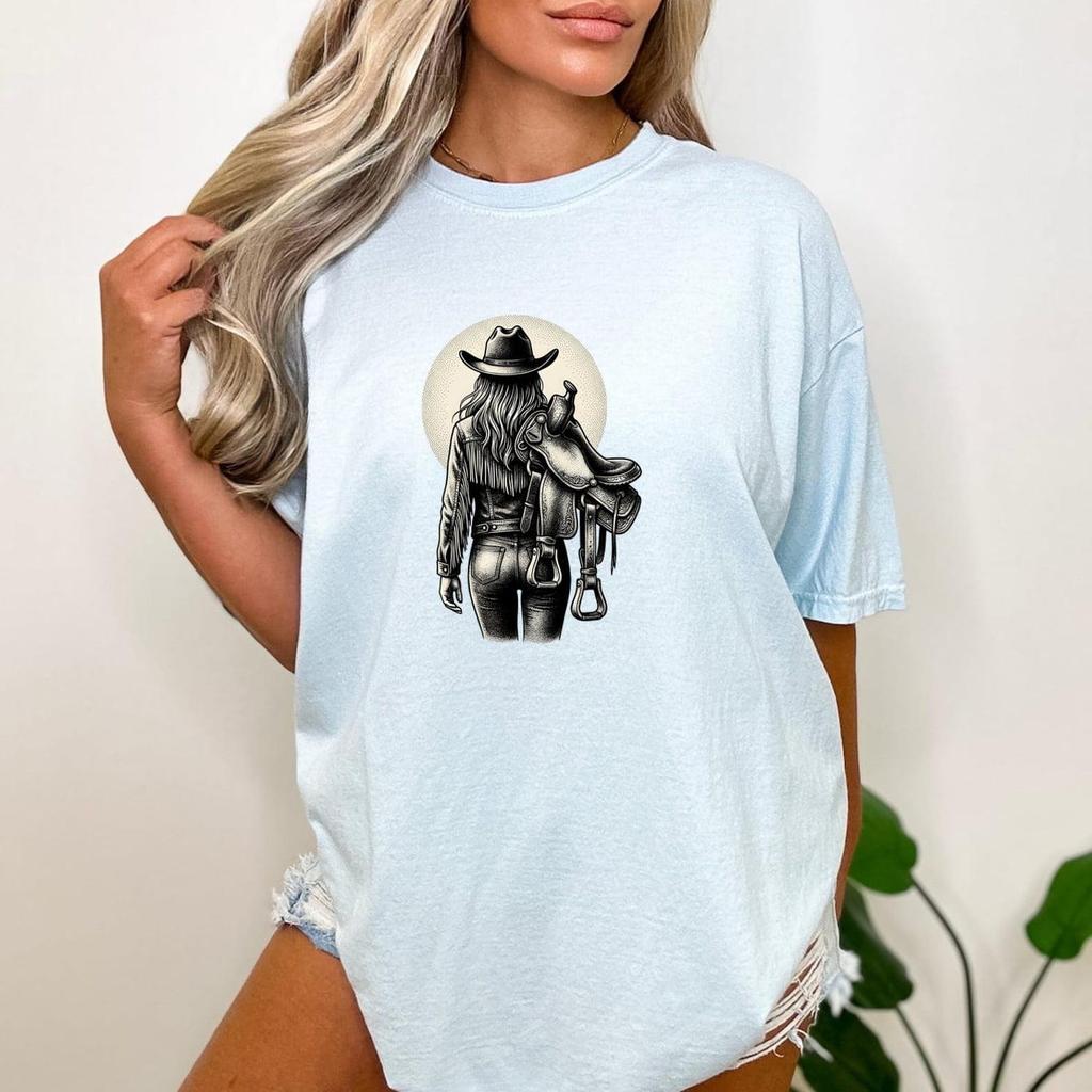 Cowgirl Saddle Shirt, Western Sketch Tee, Retro Rodeo Apparel, Vintage Country Style Top, Minimalist Horse Rider Gift, Aesthetic Cowgirl
