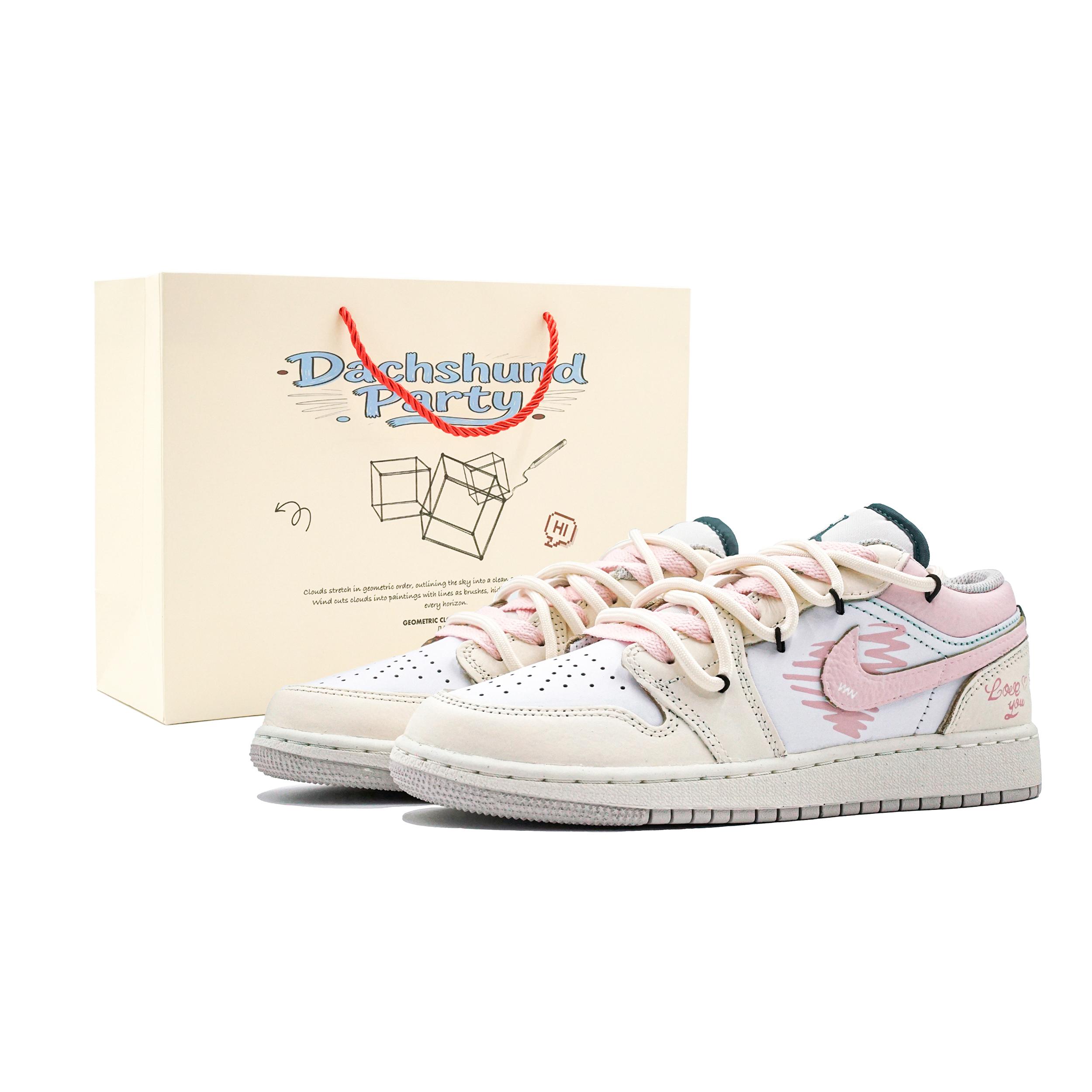 

Jordan Air Jordan 1 AIDOM Heartbeat Low top Basketball Shoes Unisex White Pink FQ8041-300(Team292-) 37.5