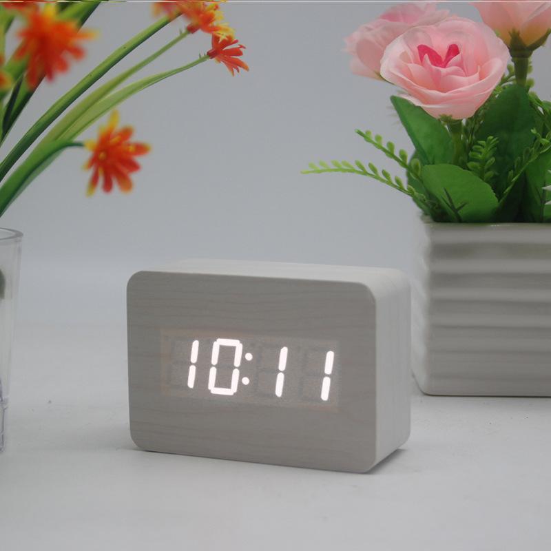 Retro Square Wooden LED Digital Student Alarm Clock Temperature Night Light Display Clock Fashion Wooden Home Decoration Clock