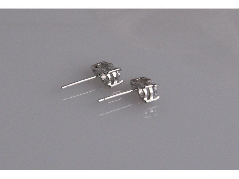 S925 Sterling Silver Korean Style Women's Fox Earrings with Diamond Inlays