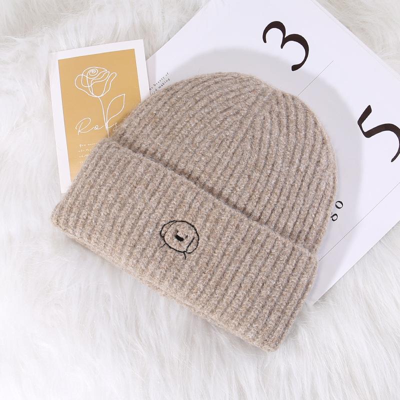 

Cute letter bear embroidered knitted hat student couple pullover cold hat wholesale M（56-58cm）