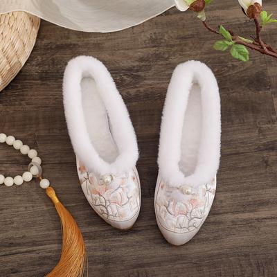 [Duftende weiche Baumwollschuhe] 2024 Winter neue Produkte alte Peking bestickte Schuhe Han-Elemente ethnischer Stil Hanfu Samt Baumwollschuhe