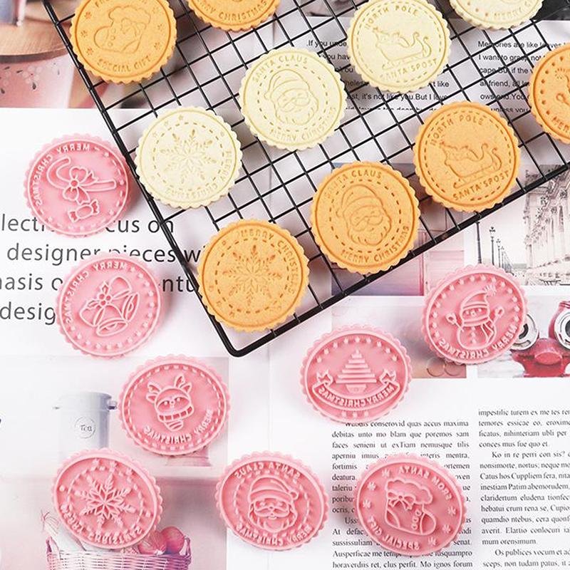 8Pcs 3D Christmas Cookie Cutter Plastic Dough Stamps Pressable Cookie Molds DIY Candy Baking Pastry Decor Kitchen Gadgets