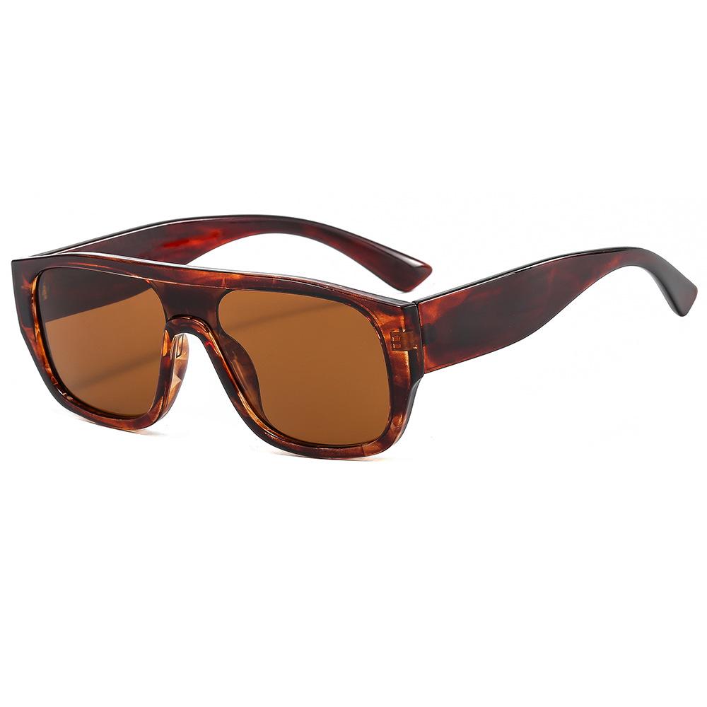 Chic One-Piece Large Frame Trendy Sunglasses