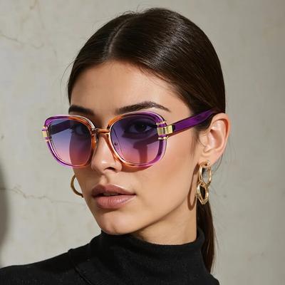 Novità Occhiali da Sole da Donna Moda Moderna Gradiente Viola Arancio Occhiali Decorativi Montatura in Plastica Trasparente Metallo