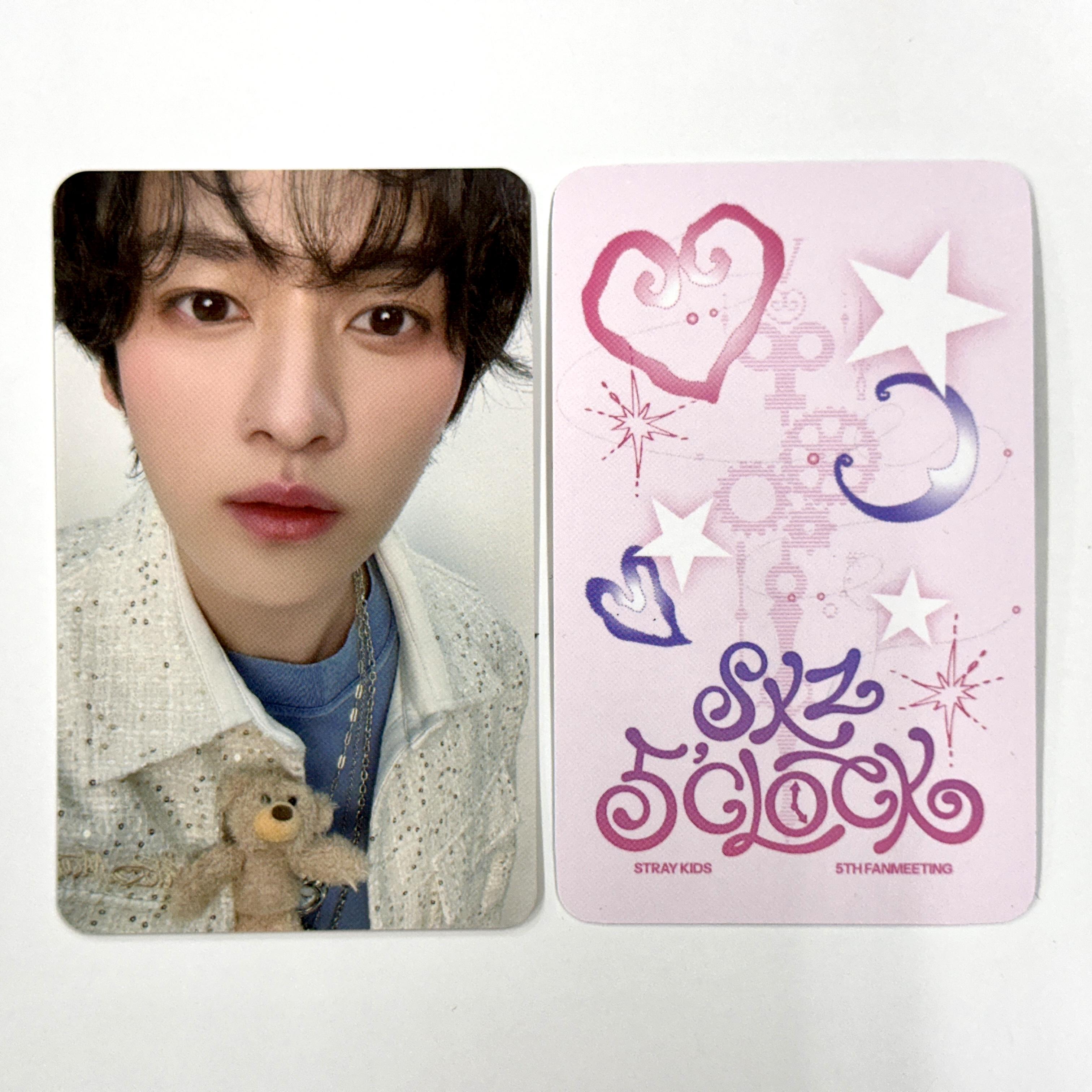 

Stray Kids 5-й фан-митинг 5 CLOCK JYP SHOP POB Фотокарточка Leeknow