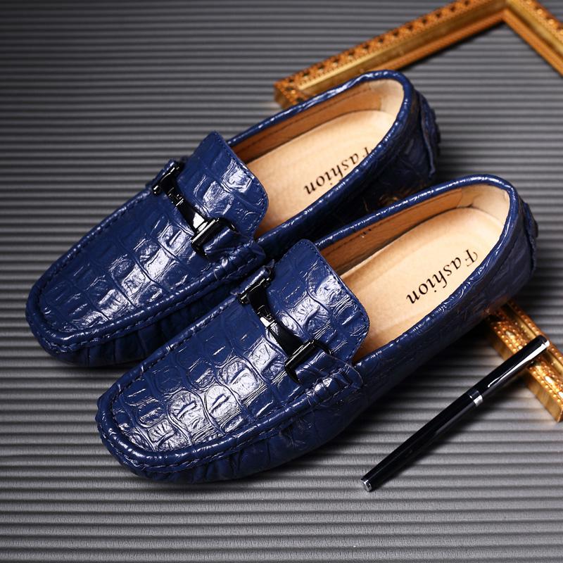 Man Casual  Boat Shoes Slip On 2022 Summer Mens Loafers Leather Flats Leisure Male Moccasins Brand Comfortable Driving Shoes Men