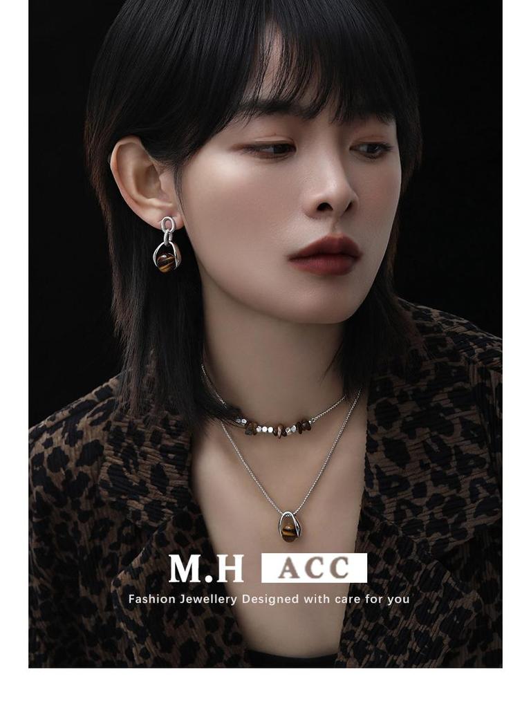 Retro Tiger Eye Women's Stud Earrings: Elegant, Luxurious, Unique Design