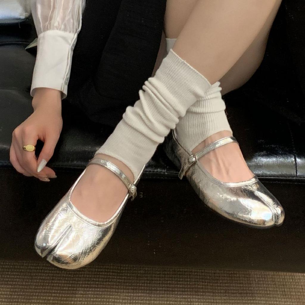 Fashion IPPEUM Split Toe Ballet Flats Shoes TabIs Mary Janes 2025 New Fashion Winered Ballerina Flat Shoes