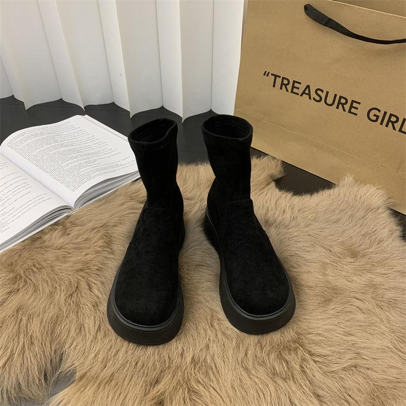 Schwarzfarbene Martin-Stiefel mit dicker Sohle und Nischendesign, Damenschuhe 2025 Herbst und Winter, neue Samt-Elastik-Wildleder-Kurzstiefel