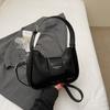 2025 New Fashion Single Shoulder Women's Bag, High-end Sense Versatile Casual Underarm Bag, Foreign Style Simple Temperament Women's Bag Wholesale