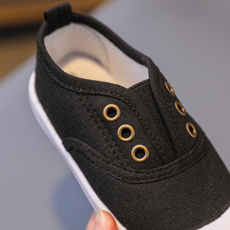 Kids' Slip-On Canvas Shoes - Soft Sole for Spring & Autumn, Perfect for Students and Preschoolers