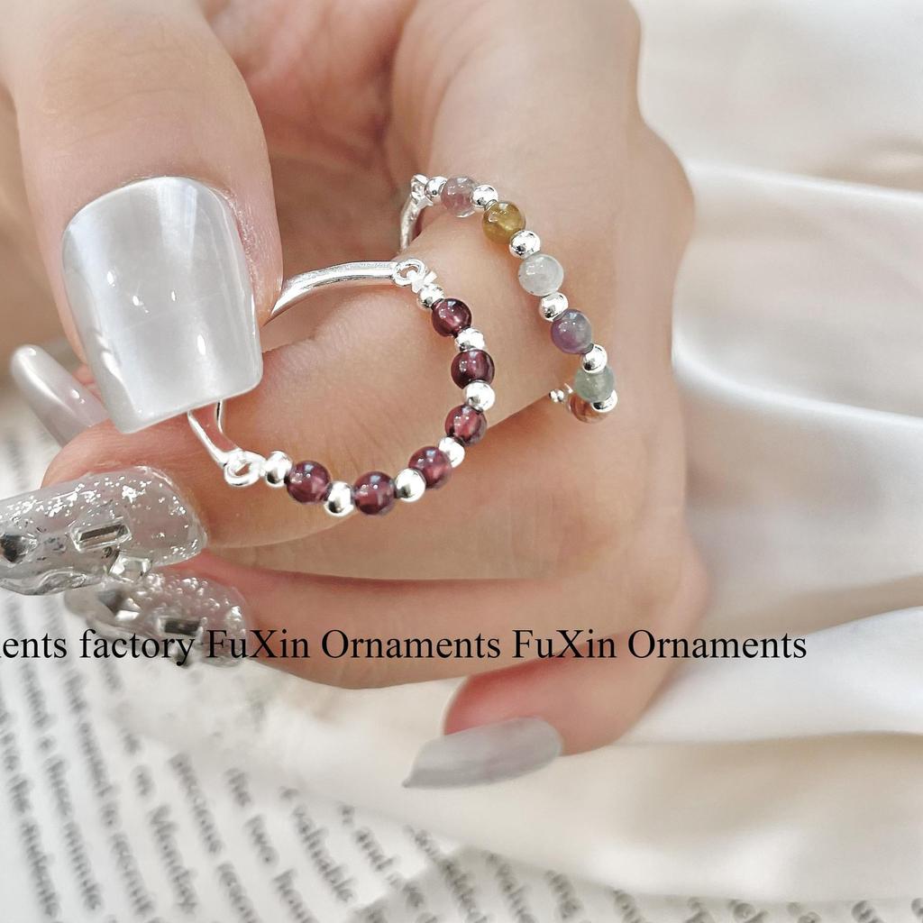 Eleganter halbkreisförmiger Damenring mit Perlen - Minimalistisches Luxusdesign