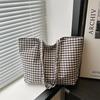 Canvas Bag Women's Summer New Casual Versatile Student Class Plaid Shoulder Bag Vacation Tote Bag