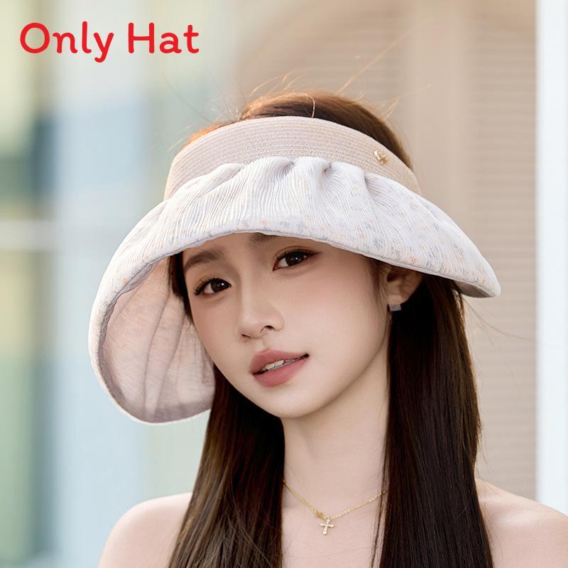 Ladies Foldable Sun Hat With Wide Brim And Adjustable Fit For Beach And Travel