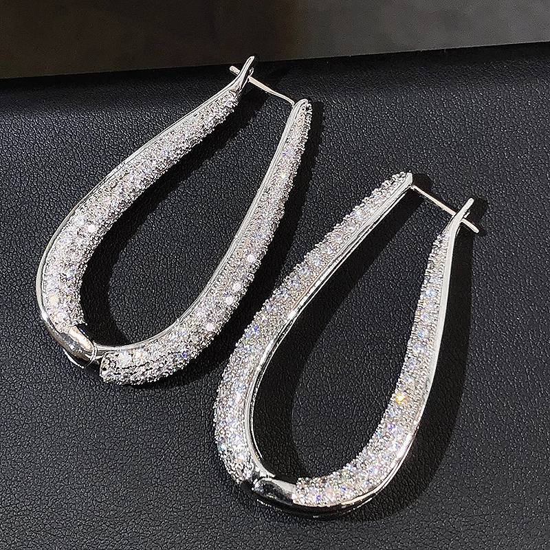 

Huitan Fashion Women Hoop Earrings Full Bright Cubic Zirconia for Wedding Engagement Elegant Charming Accessories Fancy Zircon