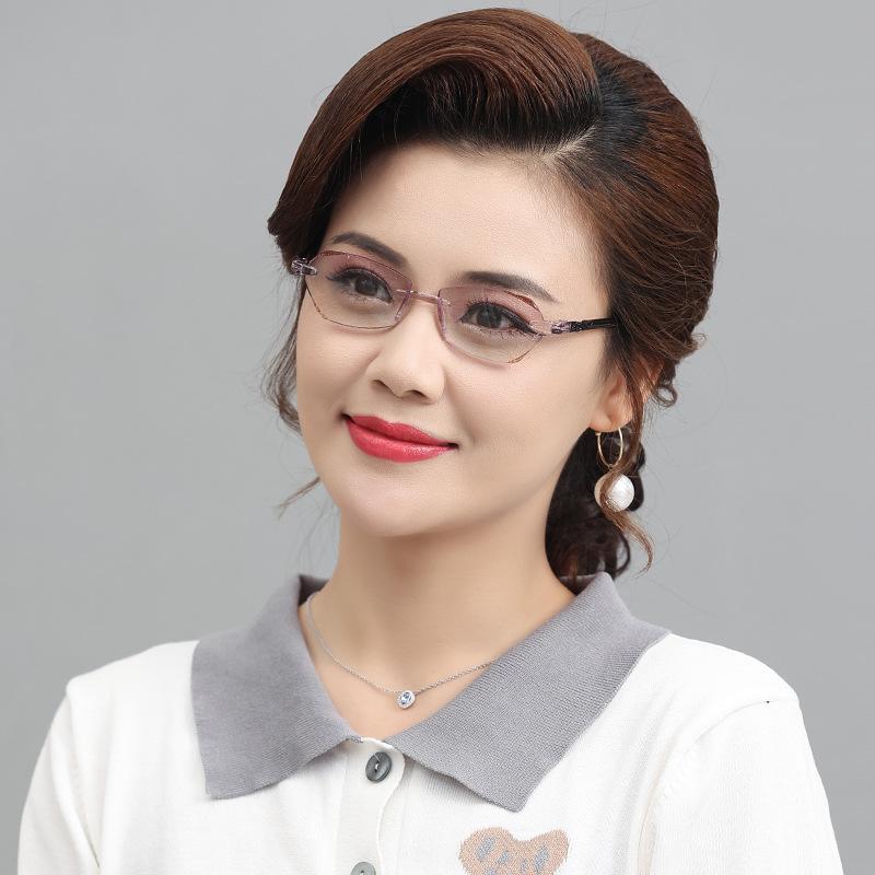 Fashion Ultra Light Women Diamond High Definition Anti Blue Light Reading Glasses Integration Design Presbyopia Eyeglasses