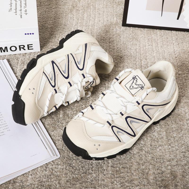 Casual Thick Bottom Elevated Increase Round Head Sneakers 2024 New Fashion Simple All-match Color Matching Women Shoes Spring