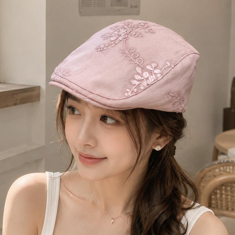 Spring and summer new jacquard beret women's fashion Guochao versatile cap Hong Kong style retro satin forward hat