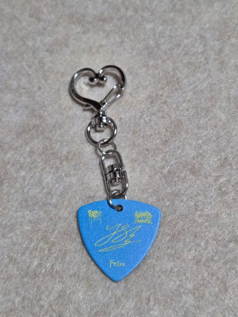 

[Б/У] straykids STAYZONE Felix 18.10 Выбор