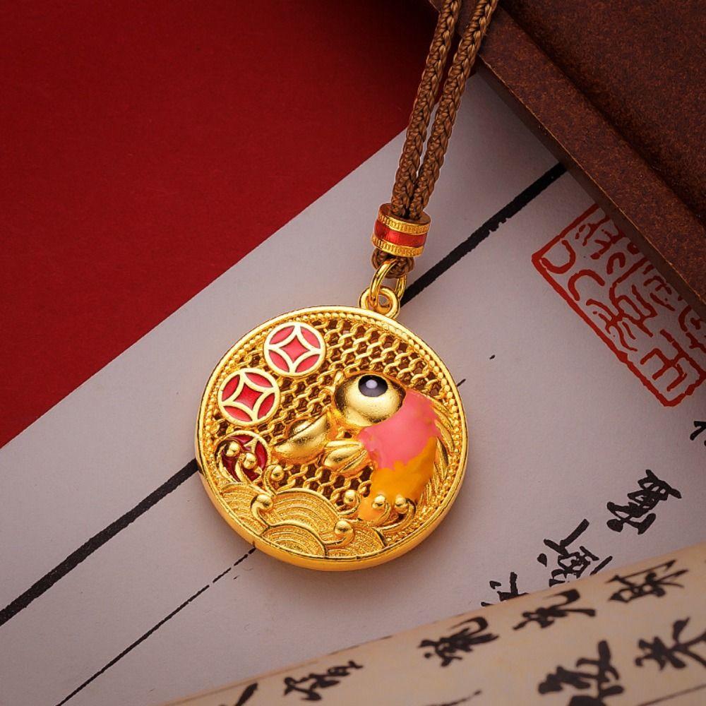 Hollow Flower Pendant Necklace Fish Collarbone Chain Fashion Chinese Style Necklace  Southeast Asia