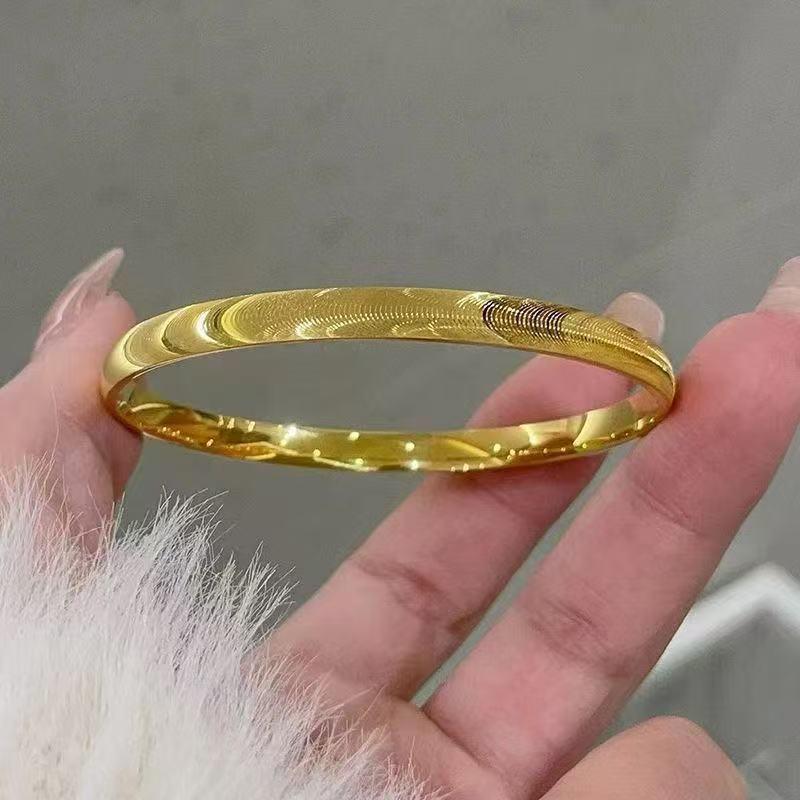 Gold-Plated Women's Cat's Eye Bracelet - Luxury, Long-Lasting Bangle with High-End Feel