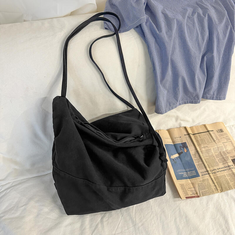 Vintage Canvas Large Capacity Crossbody Bag Men's Lightweight Shoulder Bag Women's Sports Bag
