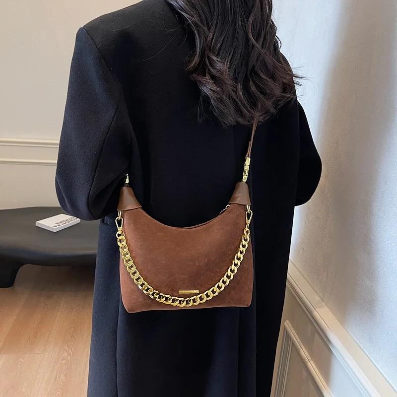 French Style Versatile Suede Handbag Women's Casual Crossbody Bag Retro Texture Single Shoulder Bag Neutral Minimalist Style