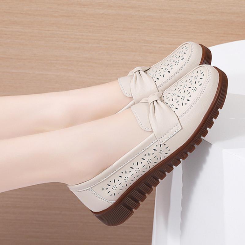 Summer Middle-aged and Elderly Women's Shoes Non-slip Bottom Hollow Breathable Comfortable Casual Shoes