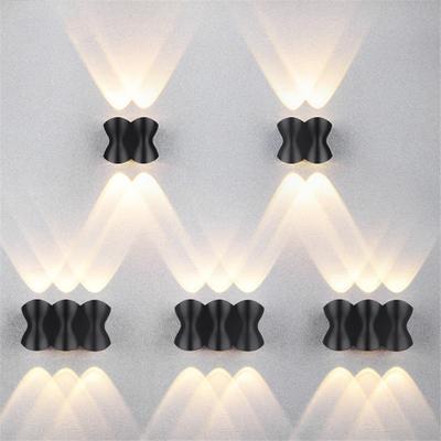 מנורת קיר LED IP65 חיצונית עמידה במים תאורת גינה אלומיניום AC90-260v פמוט פנימי חדר שינה סלון מדרגות מנורת קיר