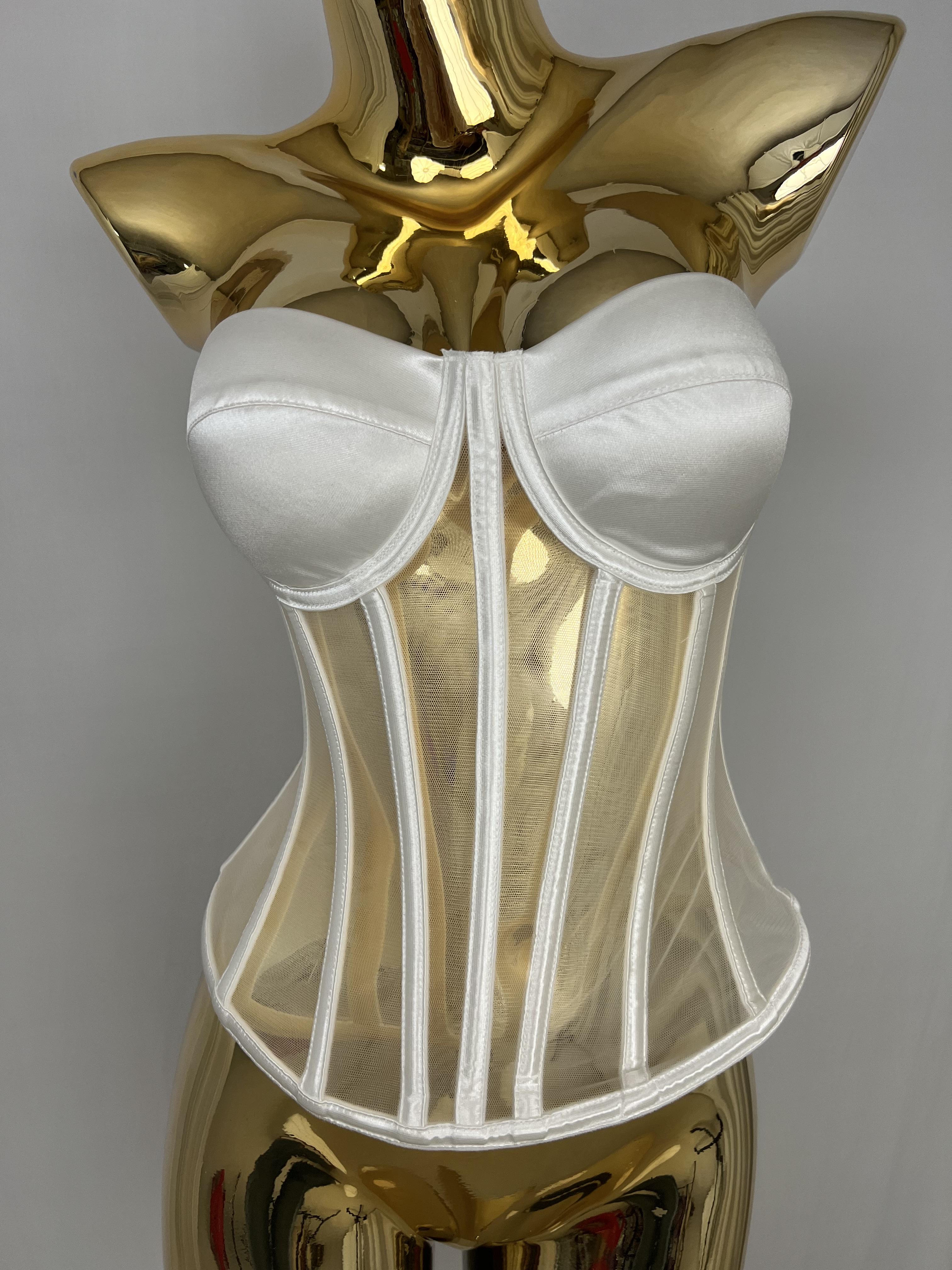 Fashionable Sexy Women Mesh Fishbones Back
