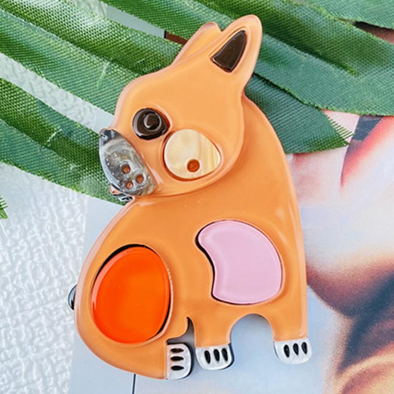 Blucome Precioso Broche Acrílico de Dibujos Animados de Perro Terrier Pekinés para Mujeres Hombres Bolso Traje Pins Regalo de Año Nuevo