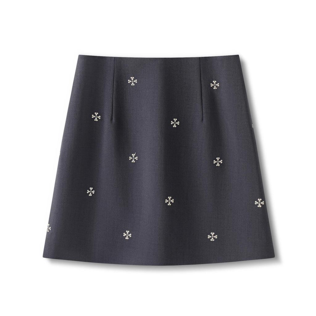Spring/Summer 2026 Embroidered A-line Gray Skirt for Women - Sweet, Slimming High Waist, Hip-hugging Design