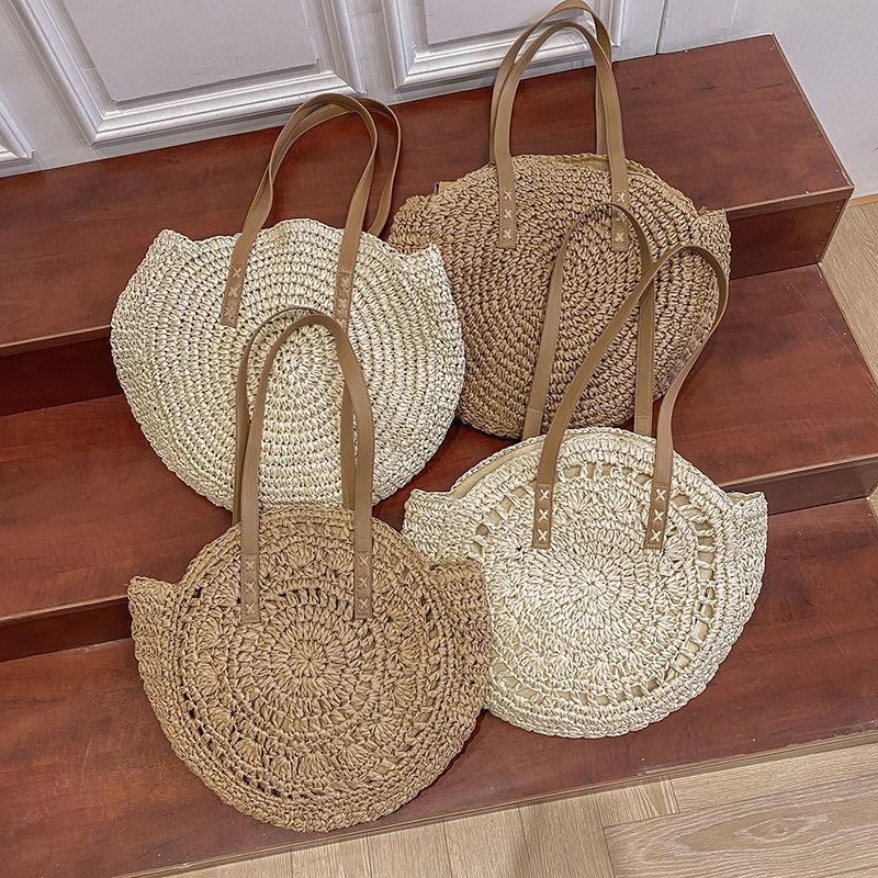 Kadınlar için Yaz Yuvarlak Hasır Çantalar Rattan Omuz Çantası Seyahat El Yapımı Dokuma Plaj Çantaları Kadın Büyük Kapasiteli Tote Çanta