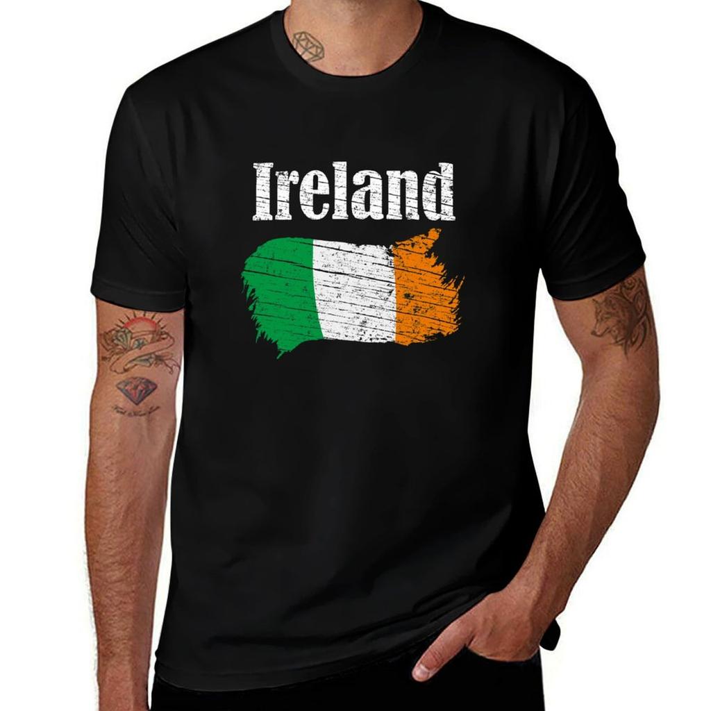 Ireland Irish Flag Vintage Graphic Ireland Lovers Tourists Souvenir Cool National Gift TShirt Work Duty Casual TShirt