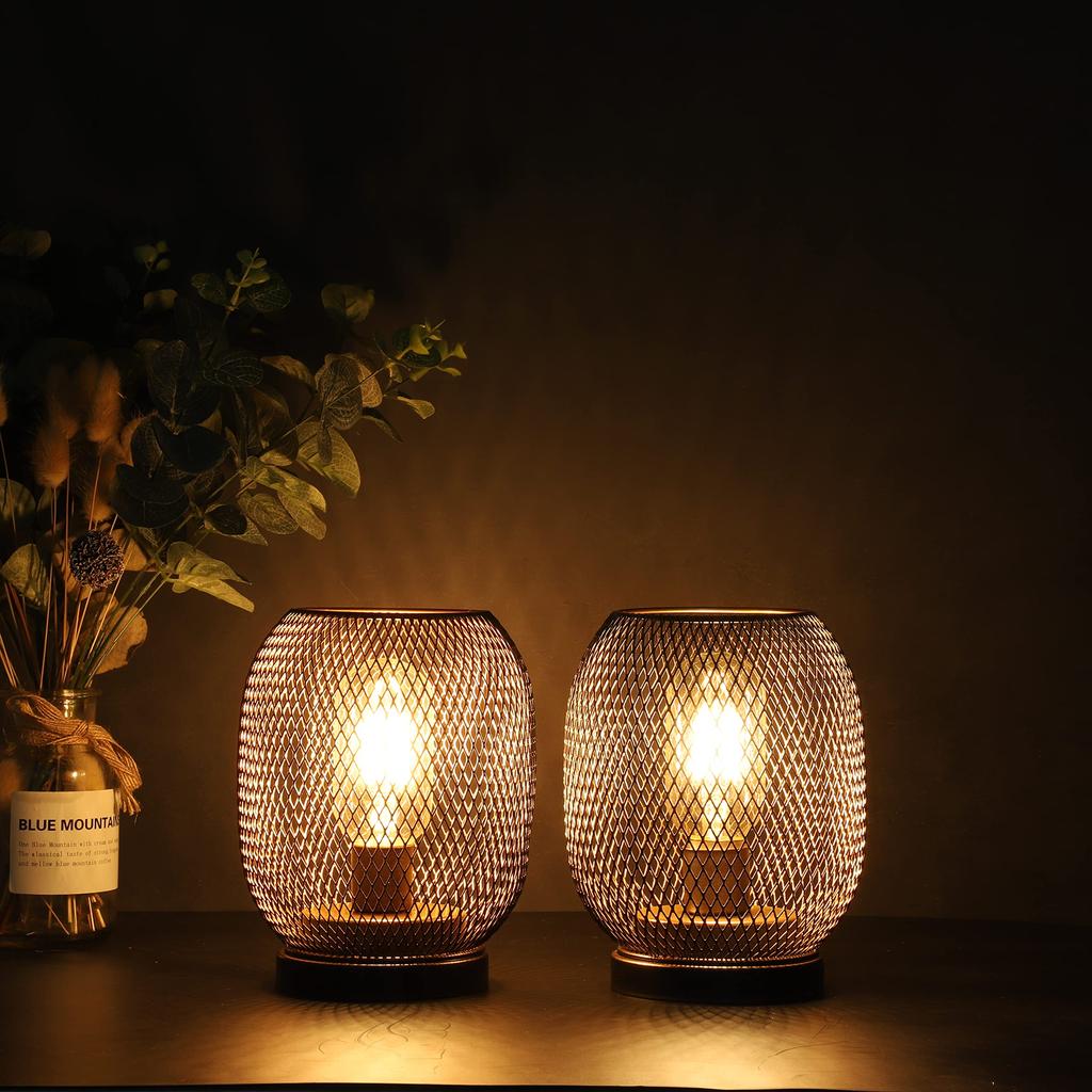 JHY DESIGN Metal Cage LED Lantern, 17cm Tall, Battery Operated, Cordless, Indirect Lighting, Antique Style, Table Lamp, LED Bulb Included, Perfect for