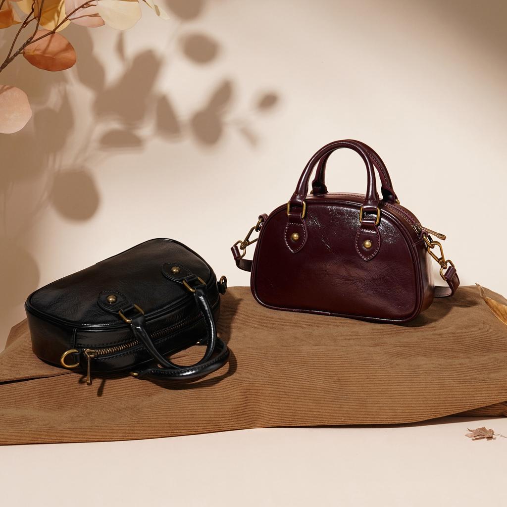 Premium Sense Niche Bowling Bag Women's 2025 New Shoulder Messenger Bag Popular Versatile Handbag