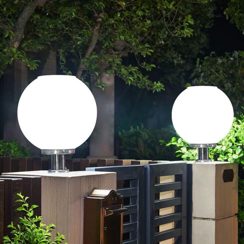 NuFeng Solar Garden Pillar Light