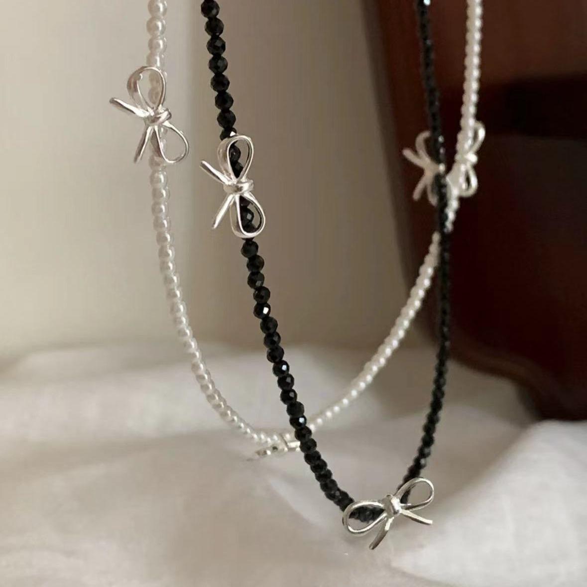 

Women s 2025 Fever Style Beaded Bow Necklace - New Korean Clavicle Chain Accessory