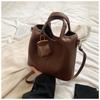 Soft PU Passenger Bag  Large Capacity  Simple  Casual  Retro  Fashionable  Single Shoulder  Crossbody