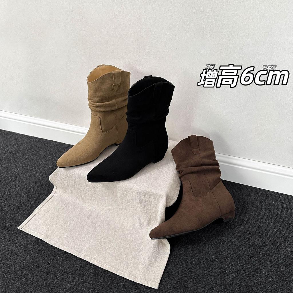 Height increase cm V-mouth large tube circumference pointed short boots women's year new Korean version suede pleated thick heel stacking boots