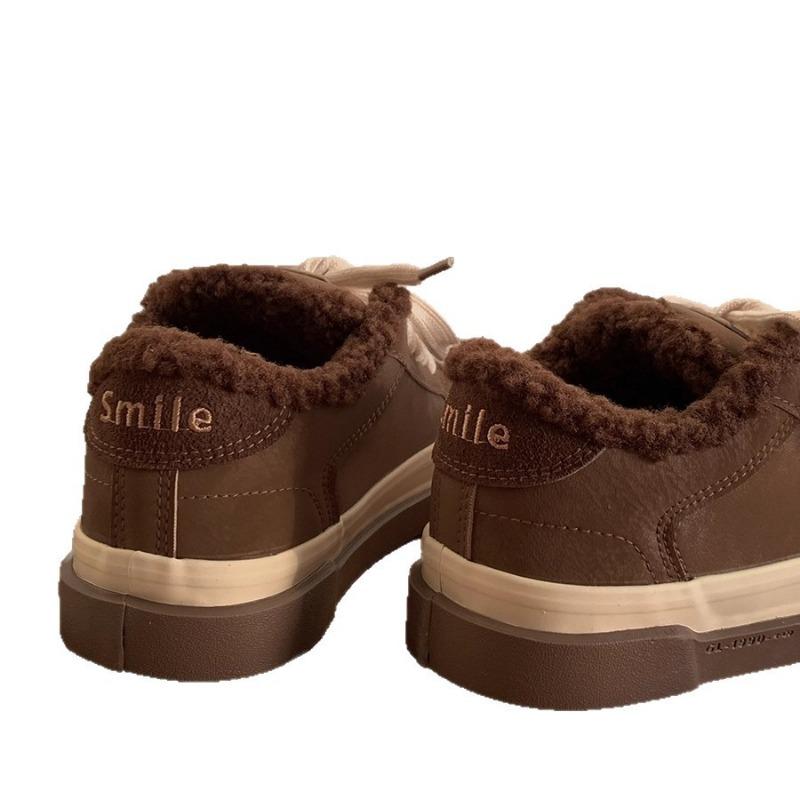 Niszowe buty wyścigowe outdoorowe damskie nowe siateczkowe oddychające do joggingu casualowe buty sportowe