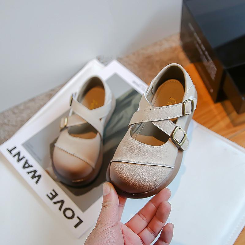 Classmate girls small leather shoes 2025 new spring soft-soled foreign style single shoes older children girls fashion princess Doudou shoes