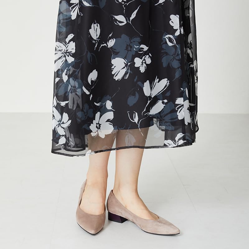 Women's Pointed-toe Pumps, Available In Large and Small Sizes, Comfortable To Walk In, with a Thick Heel and Thick Cushioning. Product Code: 42302.