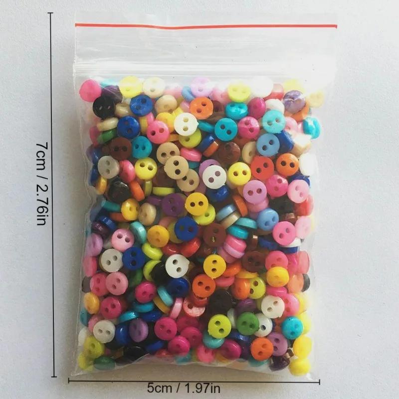 200Pcs Random Color Mixing Decorative Buttons for Needlework Resin Plastic Button for Dolls Scrapbooking Sewing Buttons