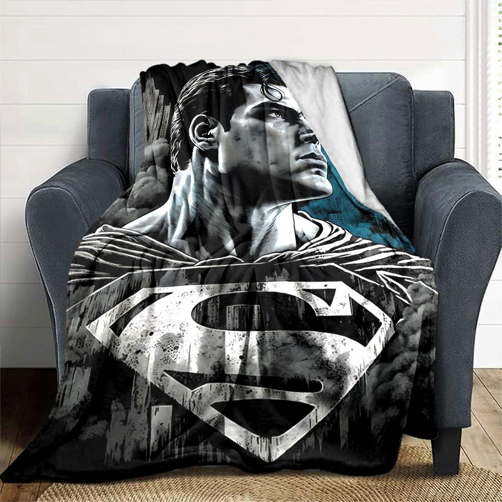 1pc Superman cityscape Flannel Blanket Soft Warm Throw for Home, Office, Travel, All-Season Cozy Bedding GiftL1135