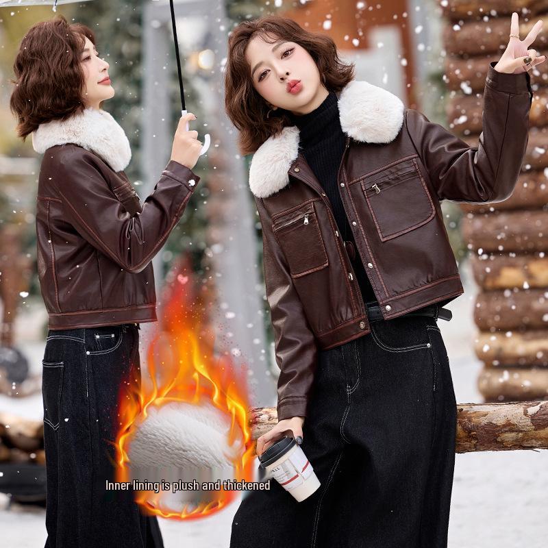 

Женская мотоциклетная куртка из искусственной ПУ кожи с меховым воротником и флисовой подкладкой – осенне-зимний стиль для миниатюрных. XL for 120-130 kg вино красного