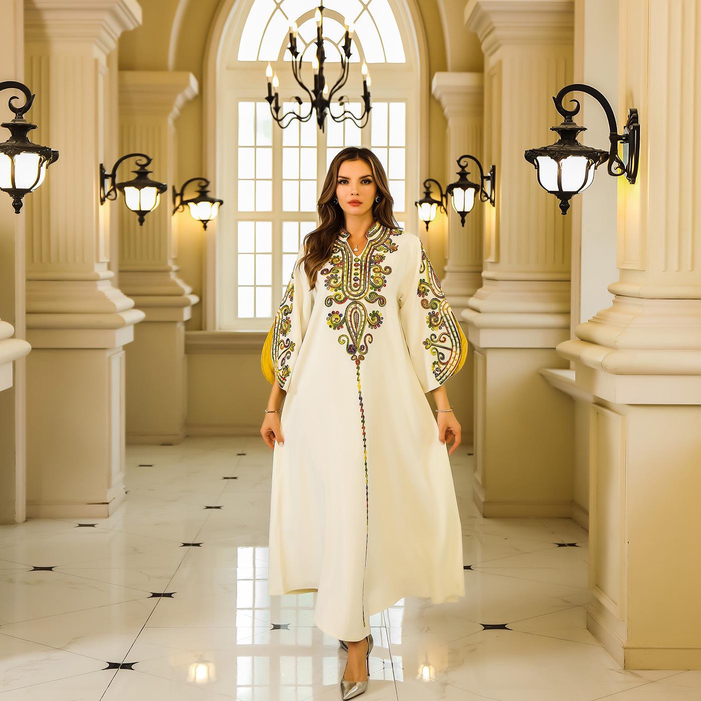 

Повседневное вышитое платье-халат для женщин с Ближнего Востока для путешествий XXL грязно-белый